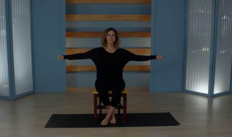 chair stretch range of motion